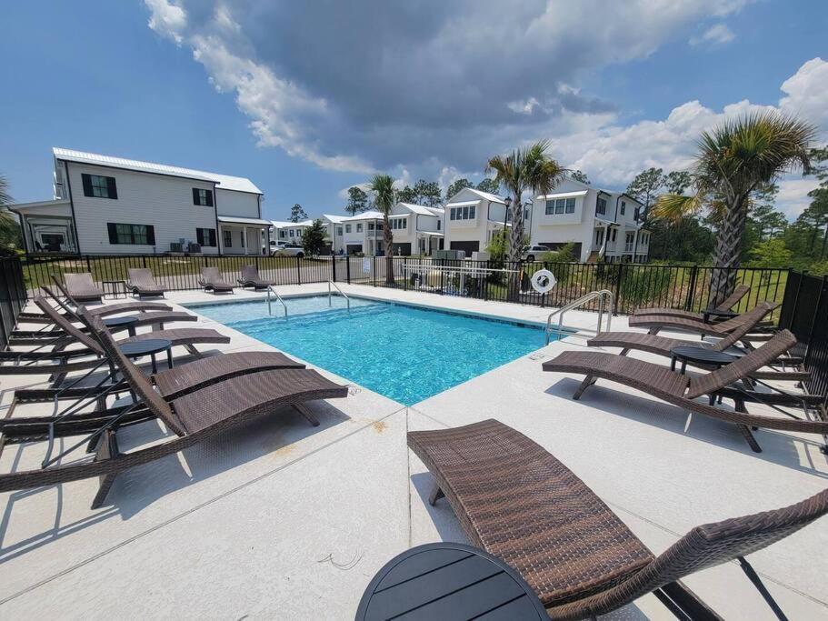 5 Star 4/3 Sleeps 16 With Arcade Game Room & Pool! 橘子海滩 外观 照片